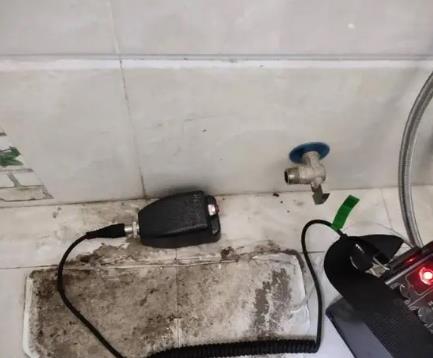 东宝屋顶漏水维修公司分享下卫生间漏水的危害及解决方法
